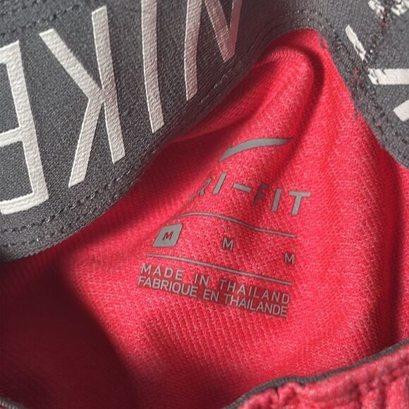 Nike Neon Pink Running Athletic Shorts Size Medium - Picture 4 of 6